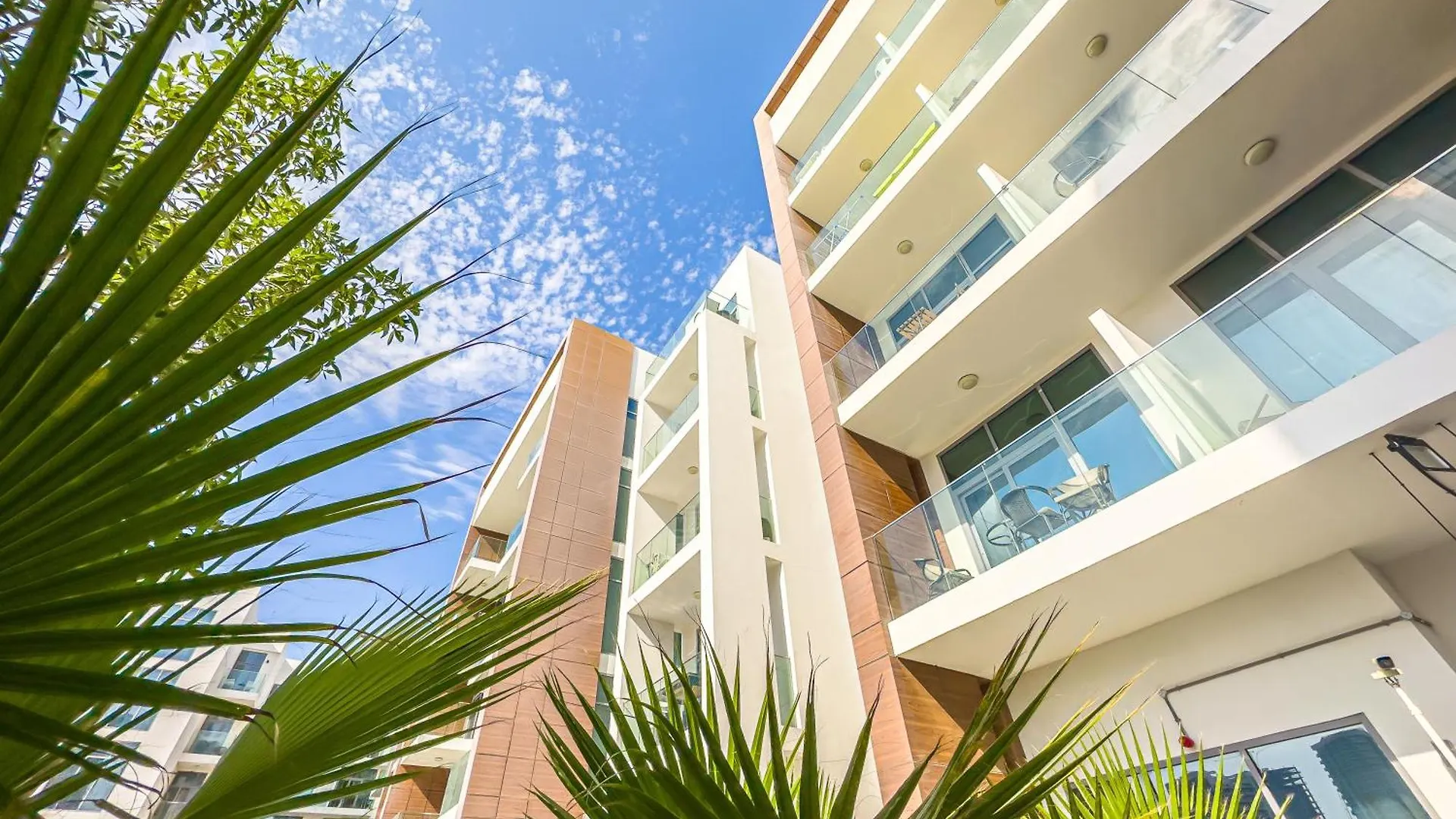 Escape24 - Cozy Studio Pantheon Elysee, Jvc Dubai United Arab Emirates