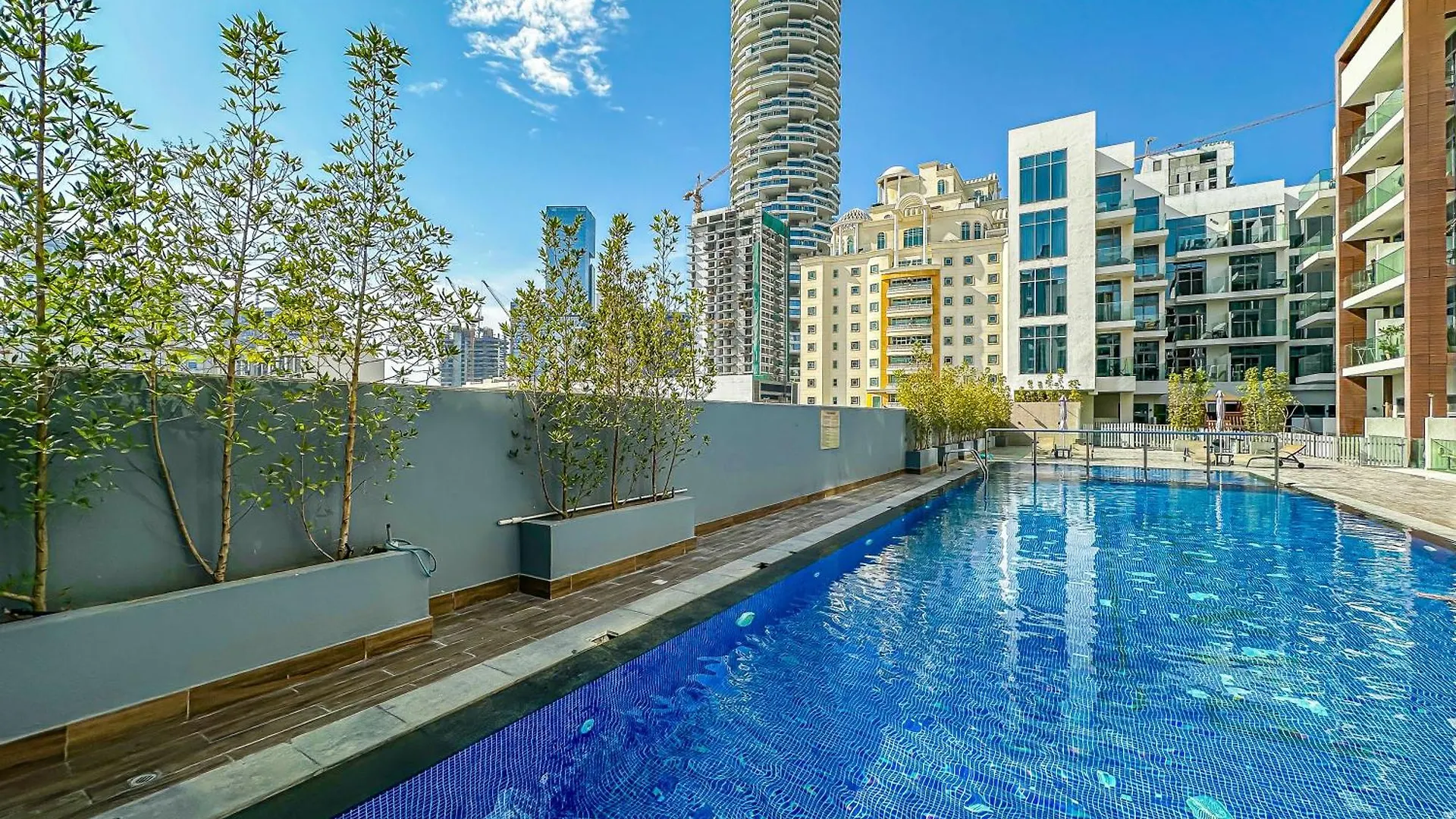 Escape24 - Cozy Studio Pantheon Elysee, Jvc Dubai United Arab Emirates